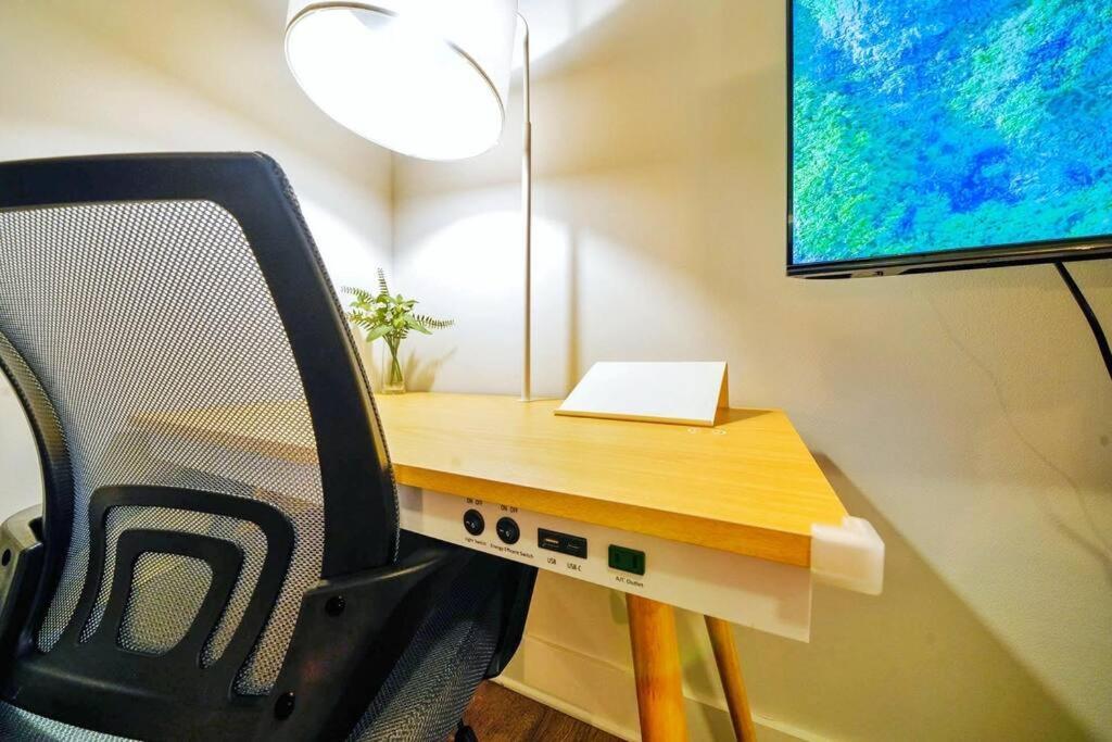 شقة New Stylish Getaway- 5 Mil To Uptown/3 Smart Tvs! تشارلوت المظهر الخارجي الصورة